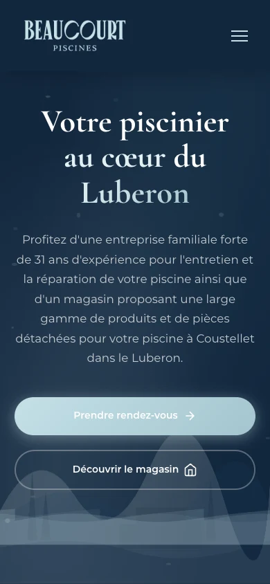 Version mobile du site Beaucourt Piscines, avec une navigation et une présentation adaptées au téléphone.